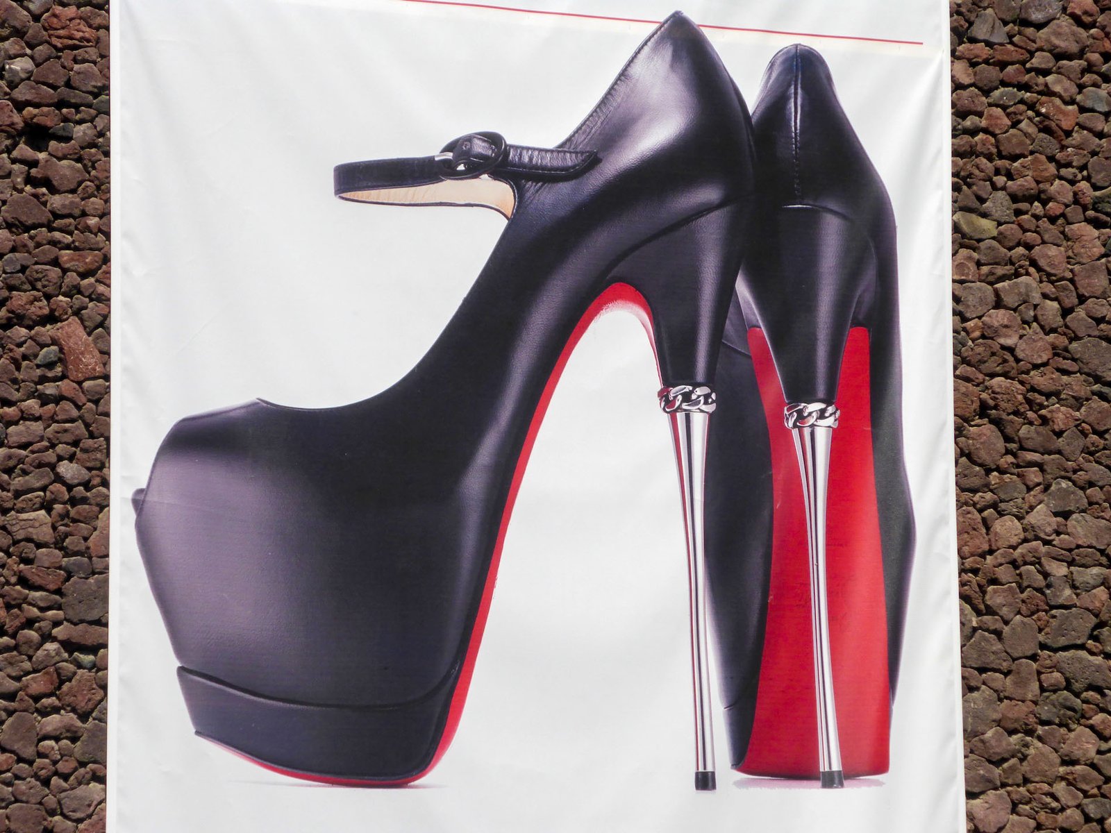 Palm Springs Killer Heels 03